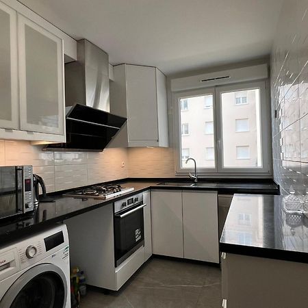 Location 3 Chambres Spacieuses Dans Appartment 2 Mn Rer Bussy Saint Georges Exteriér fotografie