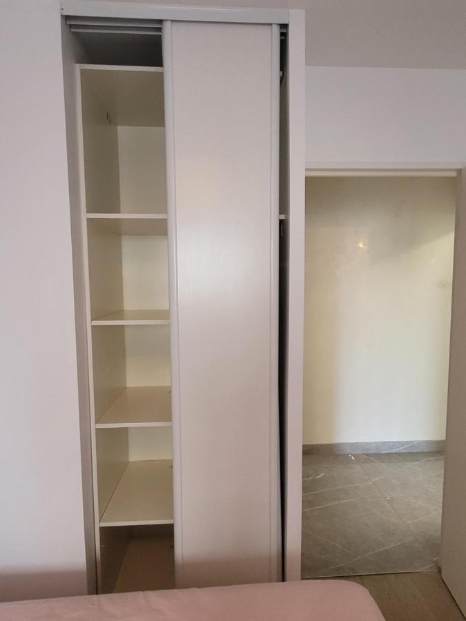 Location 3 Chambres Spacieuses Dans Appartment 2 Mn Rer Bussy Saint Georges Exteriér fotografie