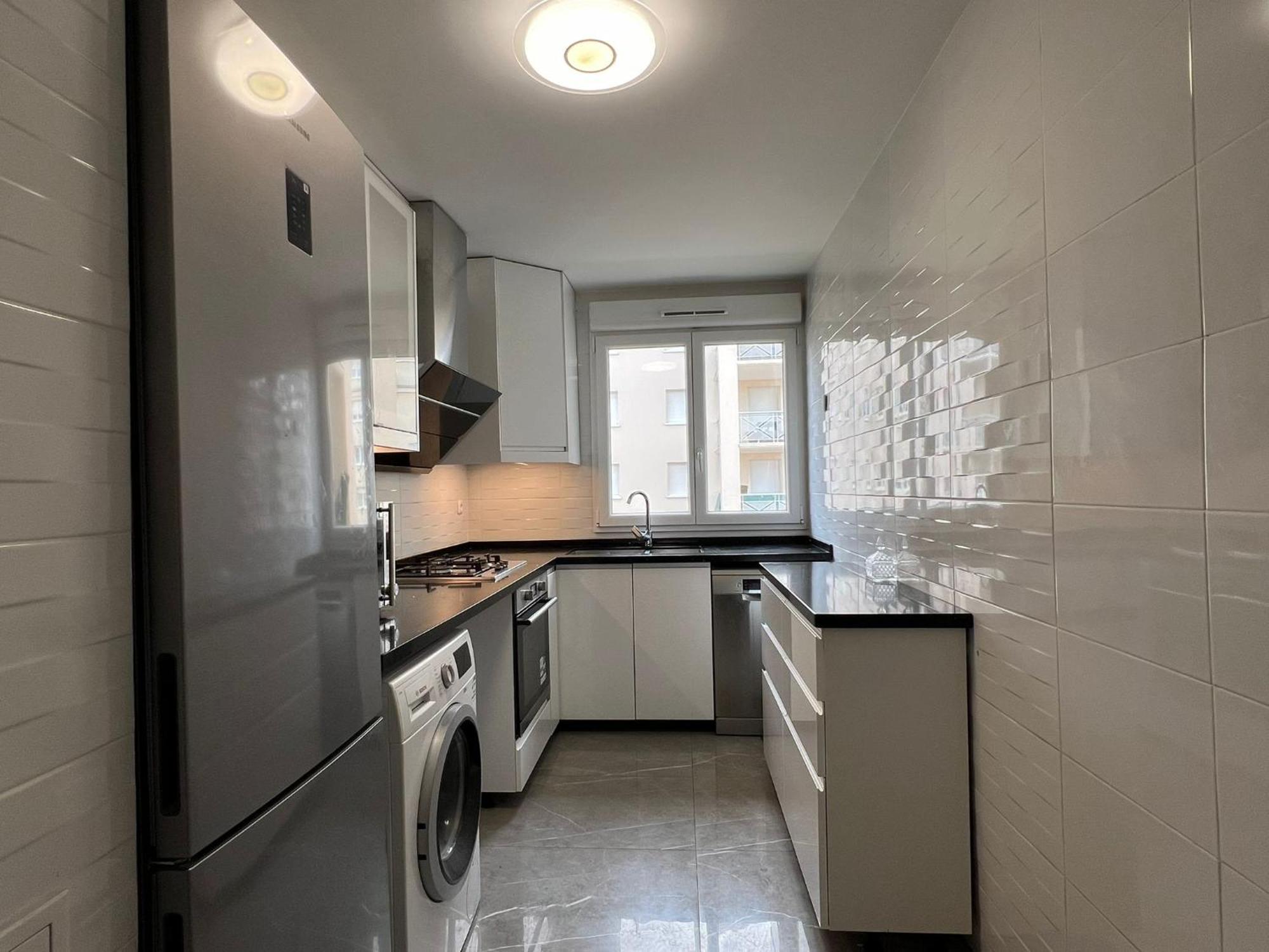 Location 3 Chambres Spacieuses Dans Appartment 2 Mn Rer Bussy Saint Georges Exteriér fotografie